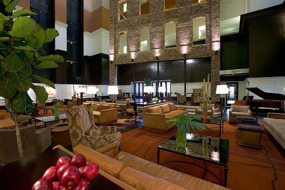 Doubletree By Hilton Memphis Downtown Hotel Interior foto